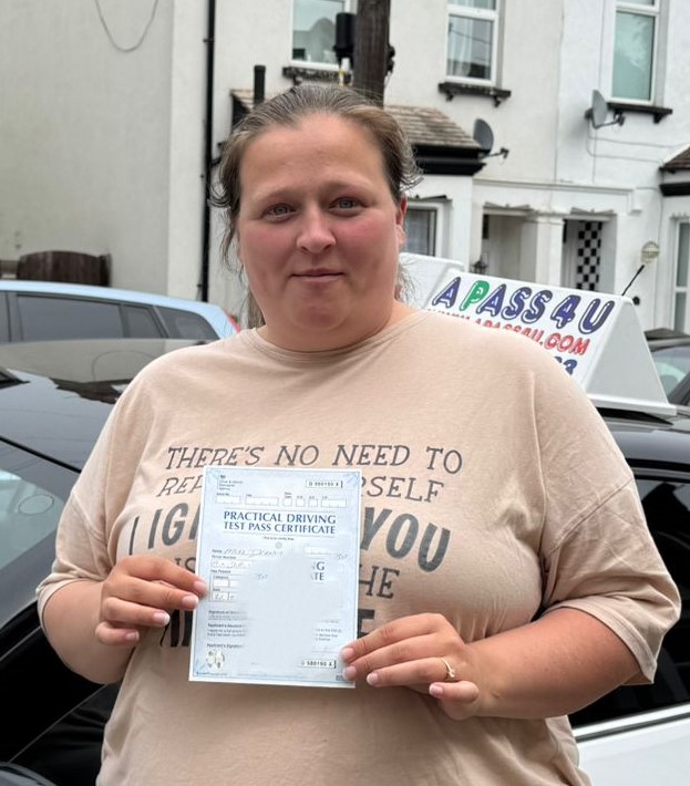Short Driving Course works for Deana A in Southend on Sea with Danielle R at the Southend DTC Tickfield Road