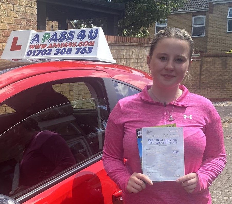 Millie W passes her driving test in Southend after having a series of regular driving lessons with Sarah D