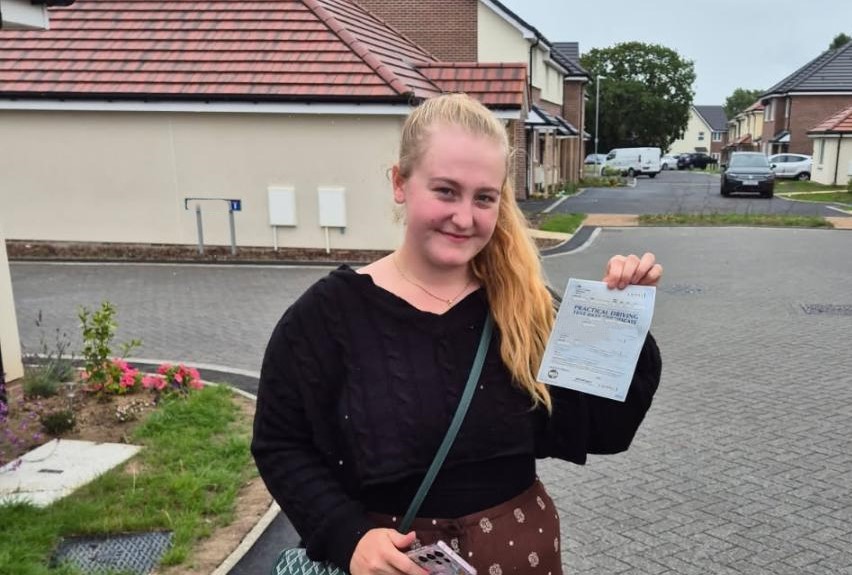 egan W gets her driving licence with our one week driving course with driving course instructor Neil C in Clacton on Sea
