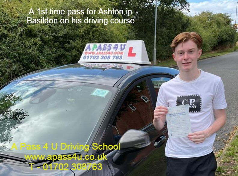 A fantastic 1st time pass for Ashton on his driving test which was part of his intensive driving course in Basildon with Pete P