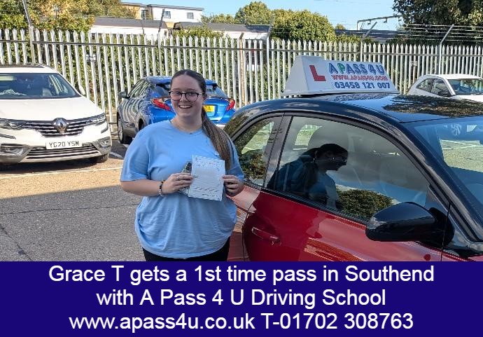 Grace T passes 1st time on her driving course with Mike P in Southend on Sea, Essex