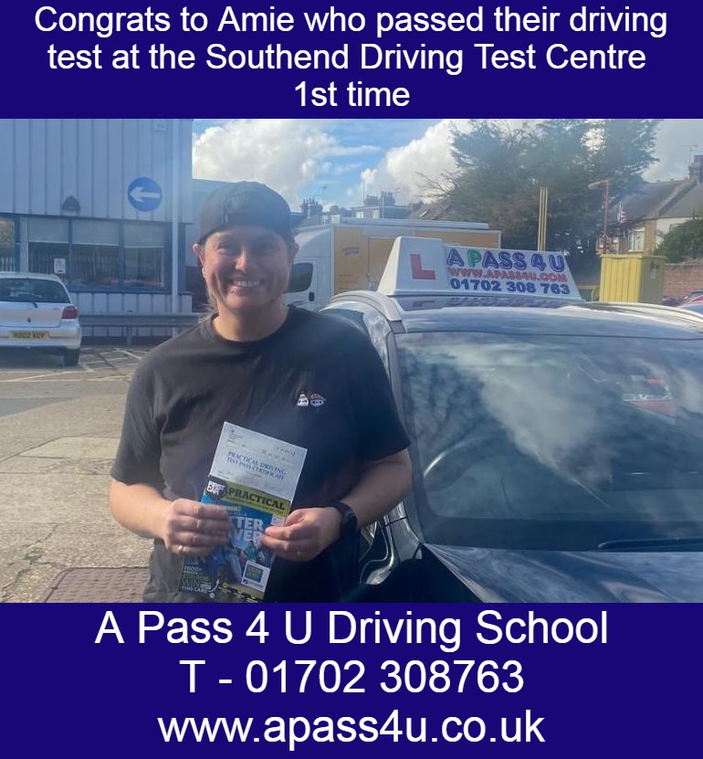 Amie gets a 1st time pass with Andrea on her driving course in Southend. All at A Pass 4 U Driving School offer their many congratulations