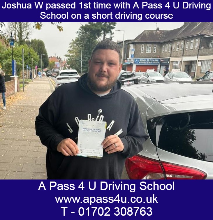 A 1st time pass for Joshua W with Ben H on short driving course in Hornchurch, Essex. Congratulations on passing your driving test Josh!