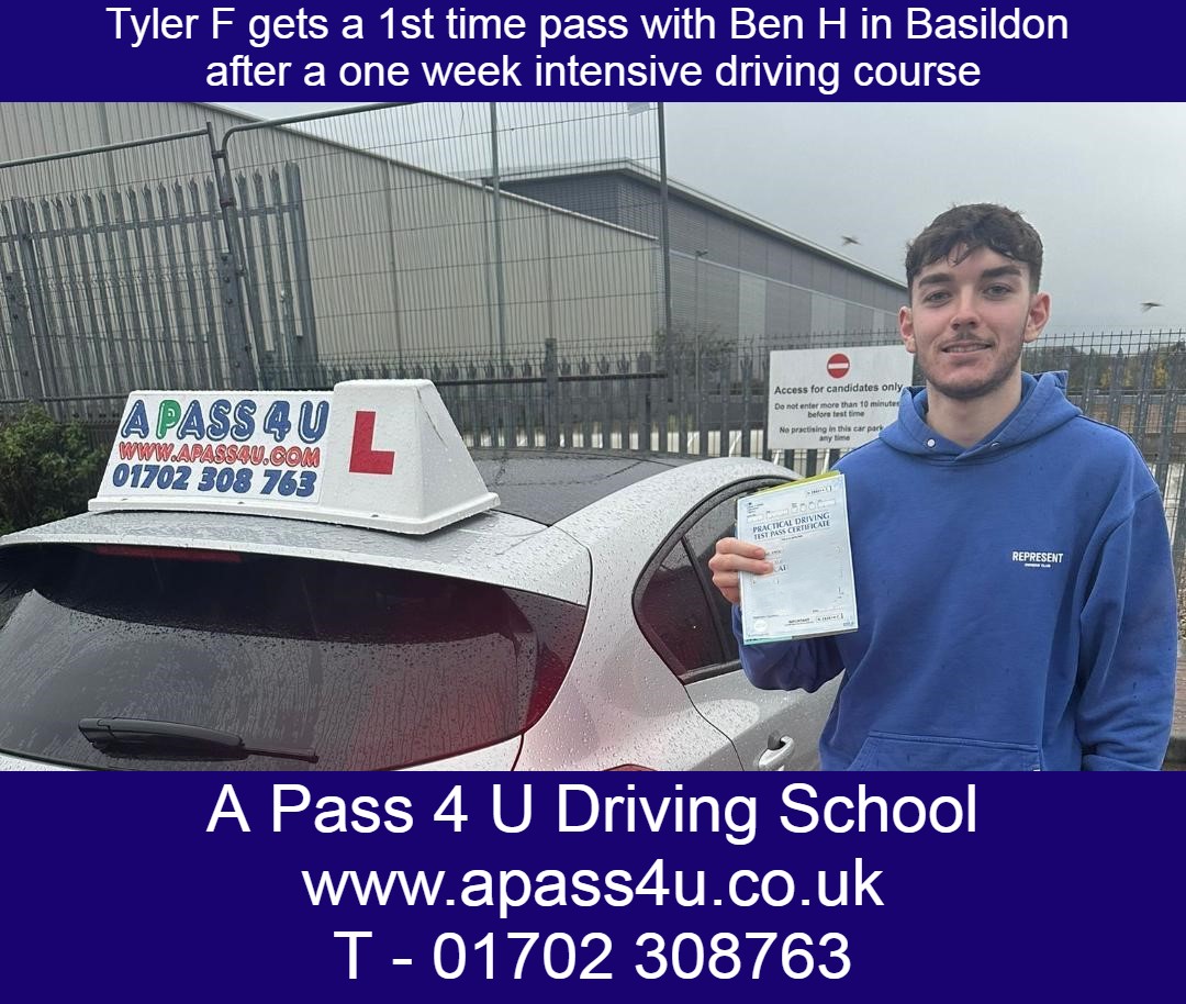 Tyler F gets a 1st time pass on his driving course with Ben H in Basildon. In just one week Tyler took his intensive driving course in Basildon.
