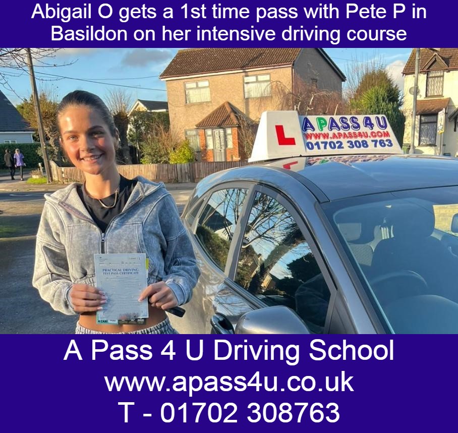 Abigail O gets a pass on her driving course with Pete P in Basildon. Short intensive driving courses with the practical test in Basildon.