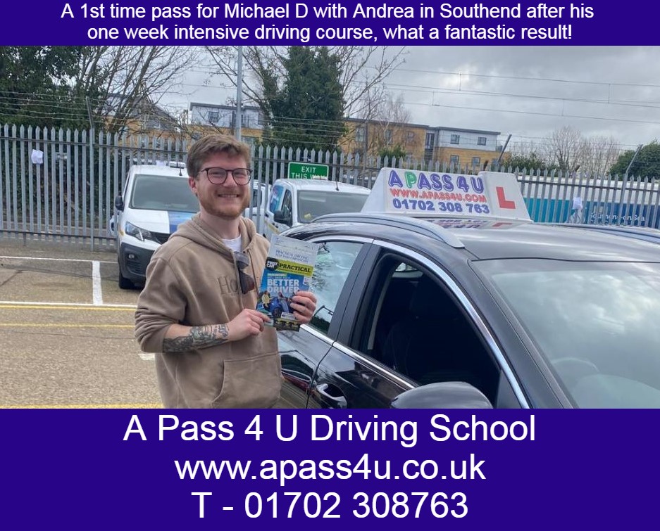 Michael D gets a 1st time pass on his one week driving course in Southend with driving instructor Andrea W. Great Result!