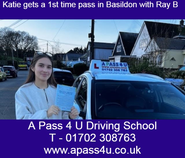Katie S gets a 1st time pass after a short driving course with Pete P in Basildon. What a great driving test pass for Katie.