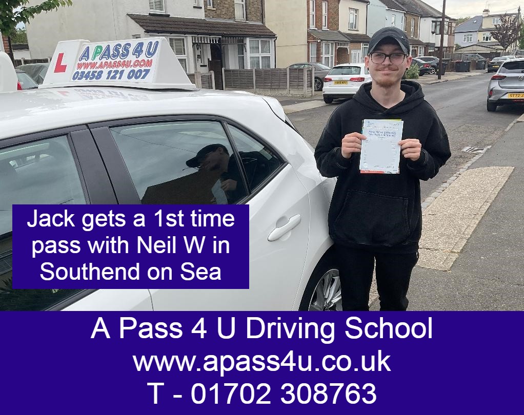 Jack gets an automatic 1st time pass with Neil W in Southend on Sea, Essex. Our driving school gets great results in Southend, Essex.