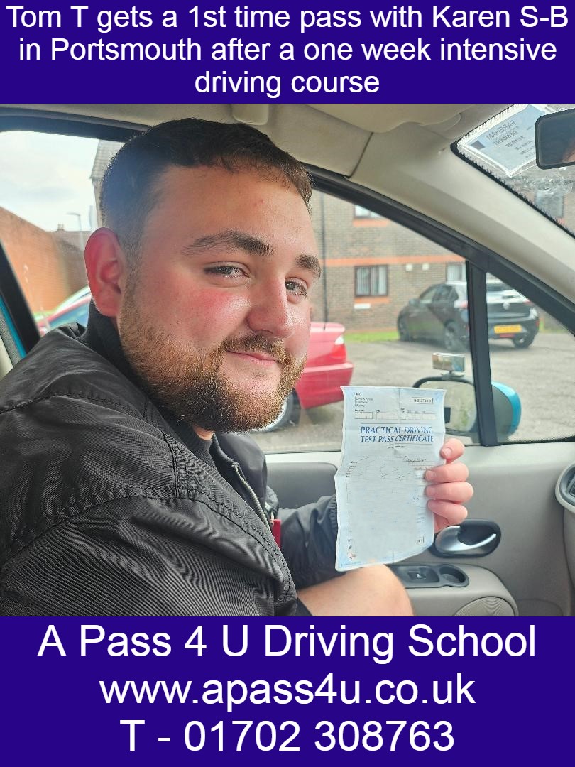 Tom T gets a 1st time pass in Portsmouth with Karen S-B as part of his one week intensive driving course. A great result!