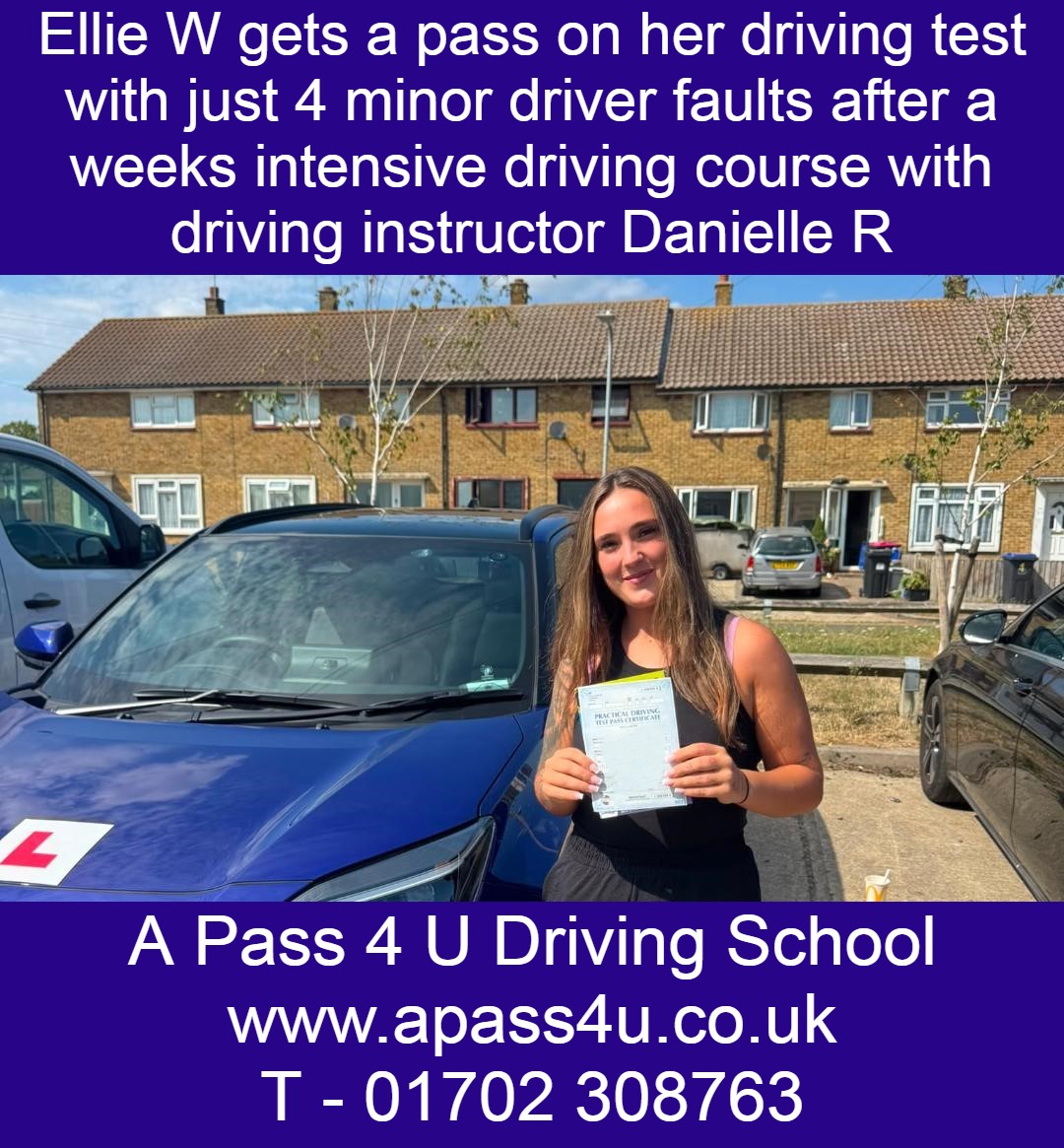 Ellie W gets a 1st time pass after a weeks intensive driving course with driving instructor Danielle R in Southend on Sea, Essex.