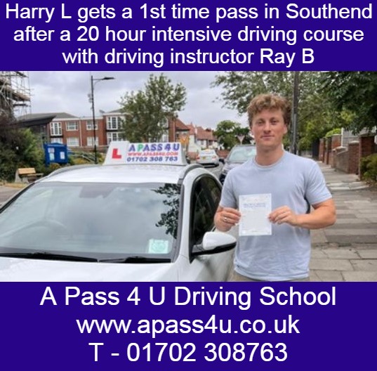 Harry L gets a 1st time pass after a 20 hour driving course in Southend on Sea, Essex with driving instructor Ray B.
