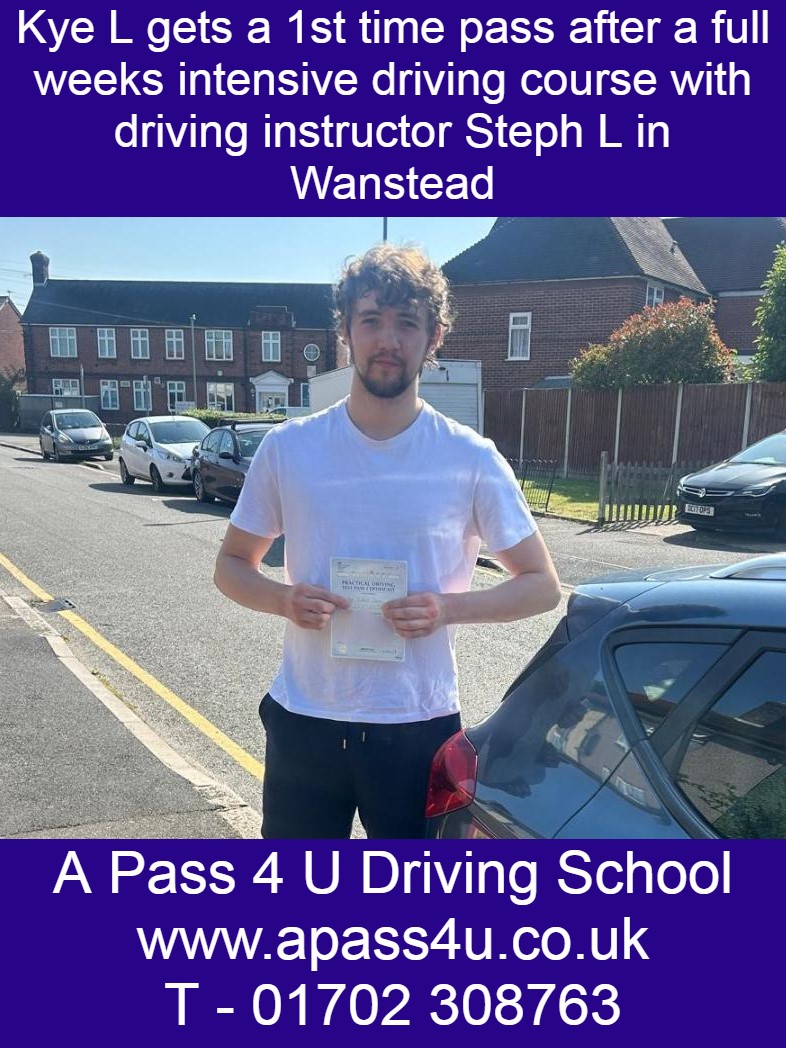 Kye L gets a 1st time pass after an intensive driving course in Wanstead, London, with driving instructor Steph L. Intensive courses available