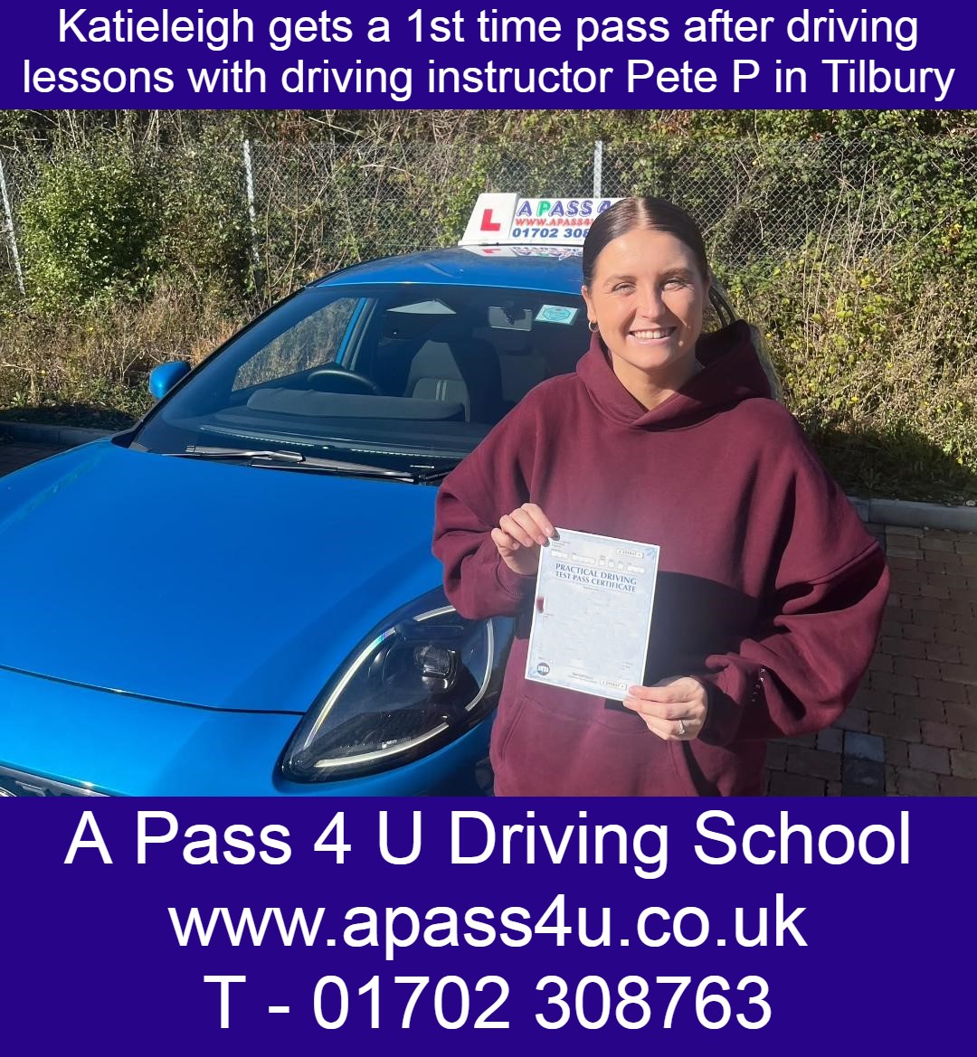 Katieleigh gets a 1st time pass with driving instructor Pete P in Thurrock after a series of weekly manual driving lessons. Grays lessons now